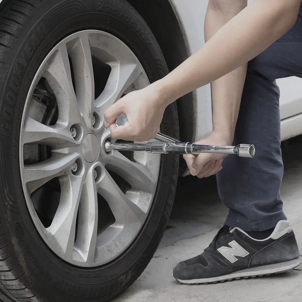 14-inch Folding Steel Lug Wrench U89933