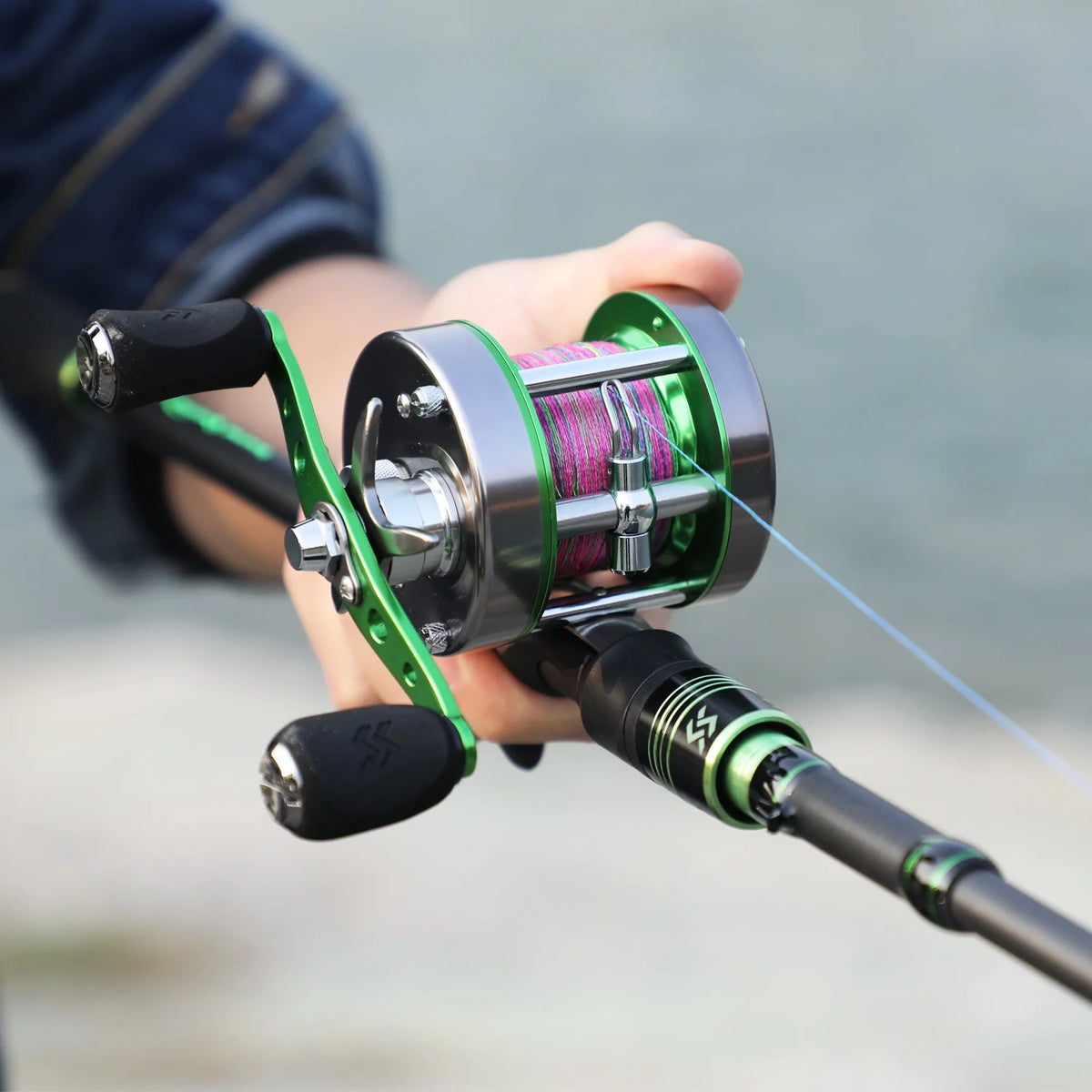 Telescopic Casting Rod and Baitcast Reel Fishing Combo Q460