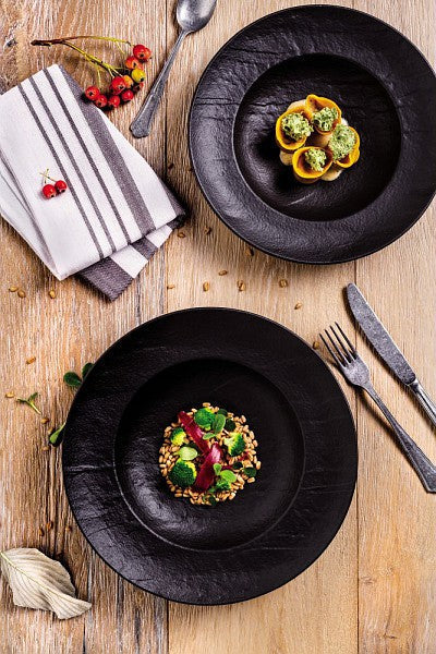 Black Steak Plate 33x24cm B377
