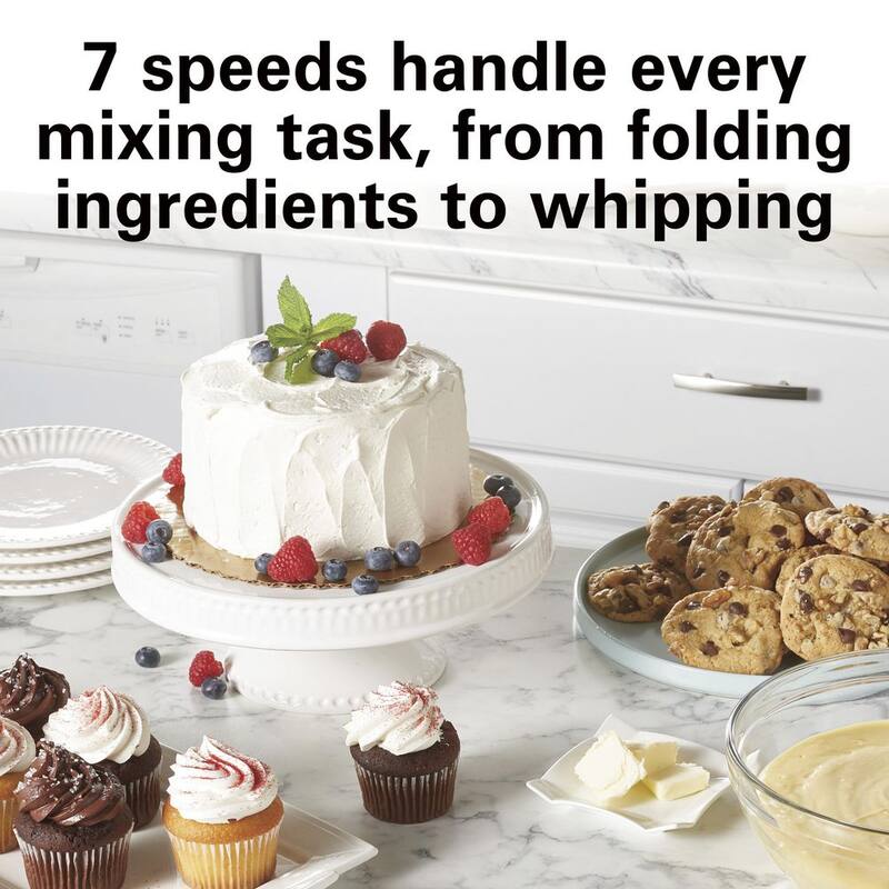 4 Quart 7-Speed White Stand Mixer D883369