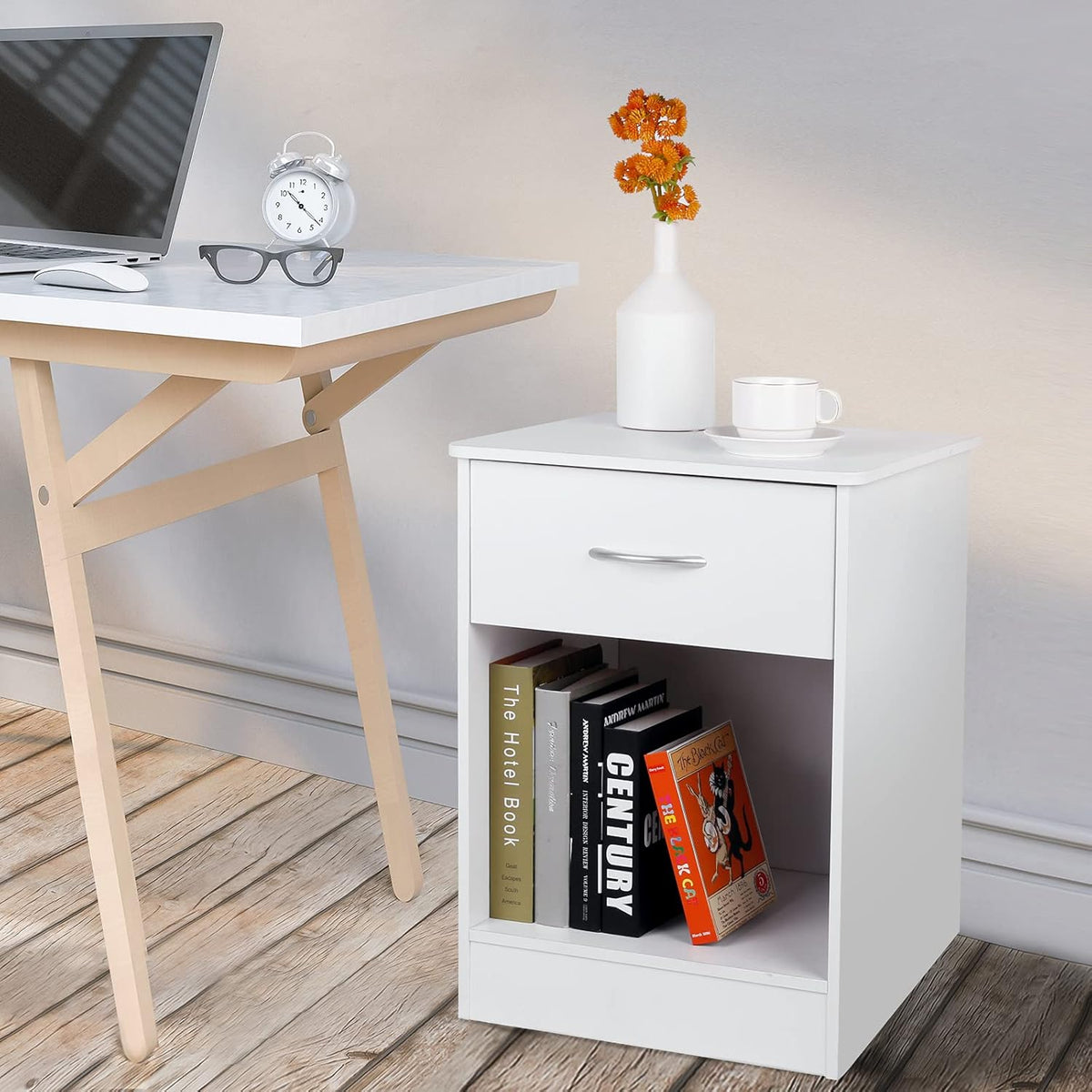 White Nightstand with Drawer W366