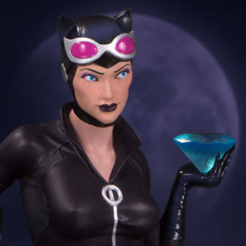 Catwoman Statue H221814