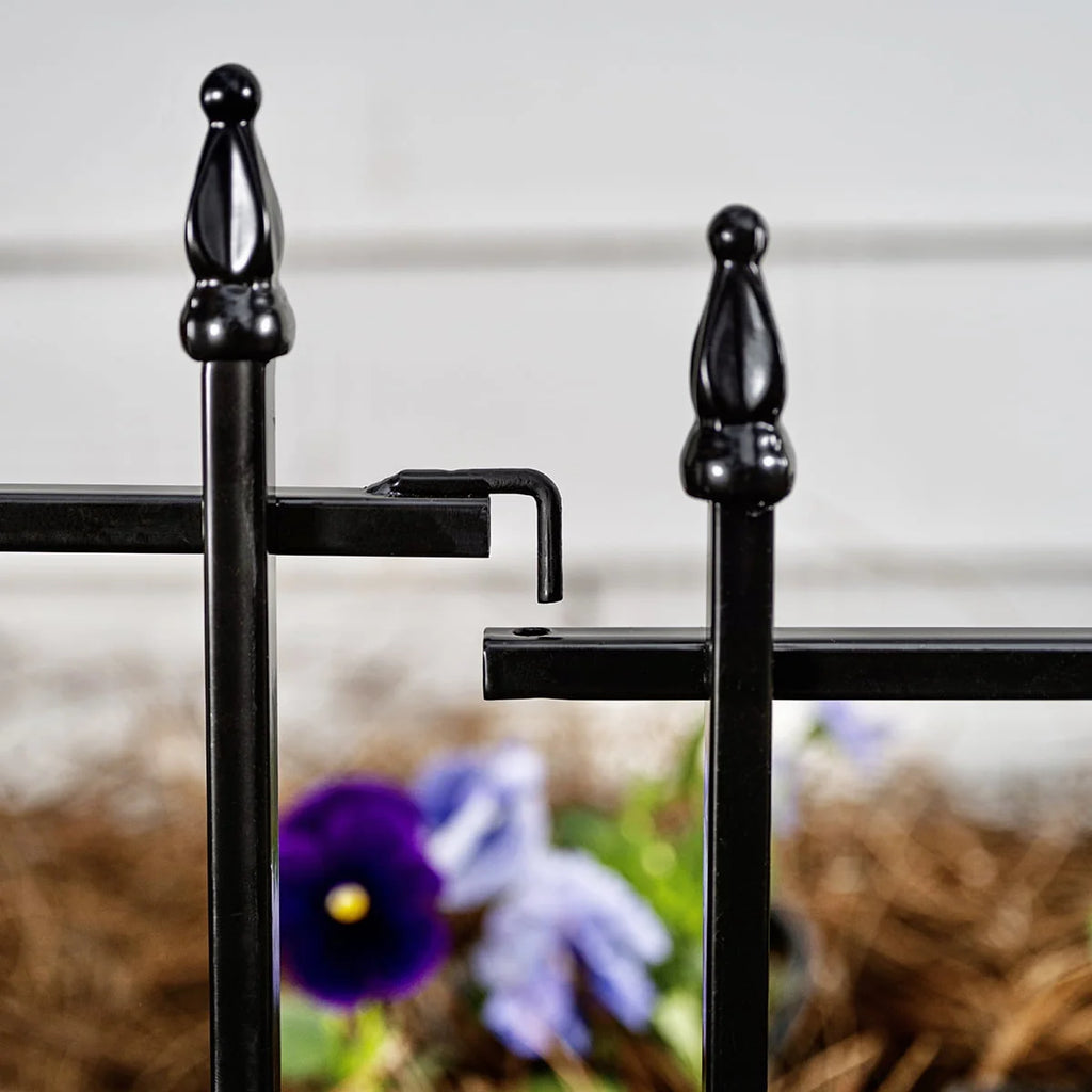 Black Powder Coated Steel Garden Border N977