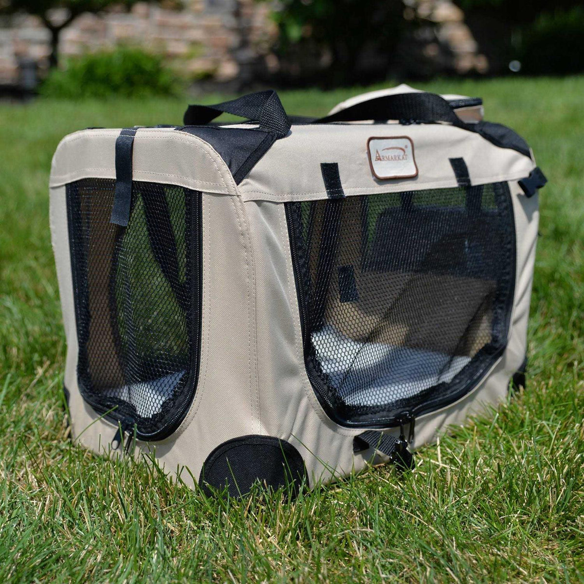 Pet Carrier Q21695