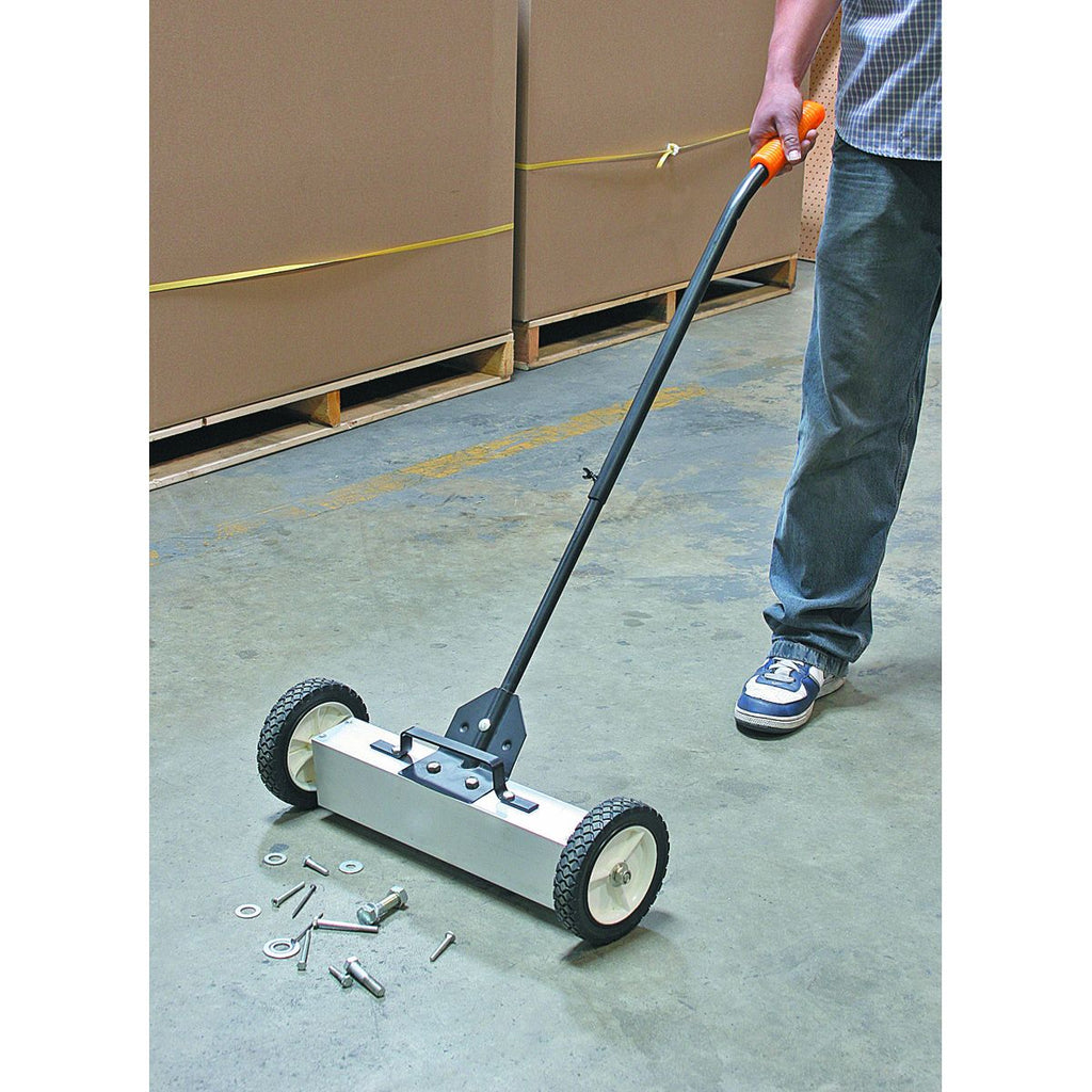 Magnetic Floor Sweeper R152480