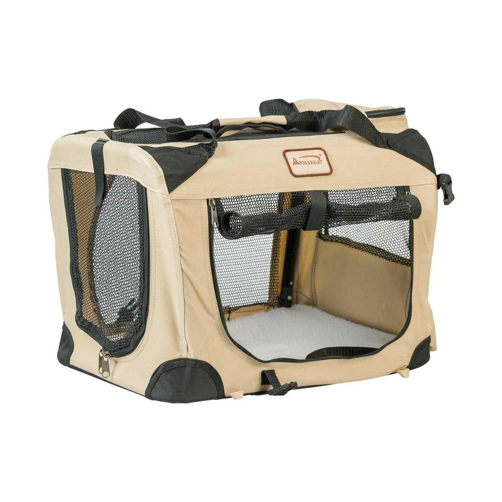 Pet Carrier Q21695