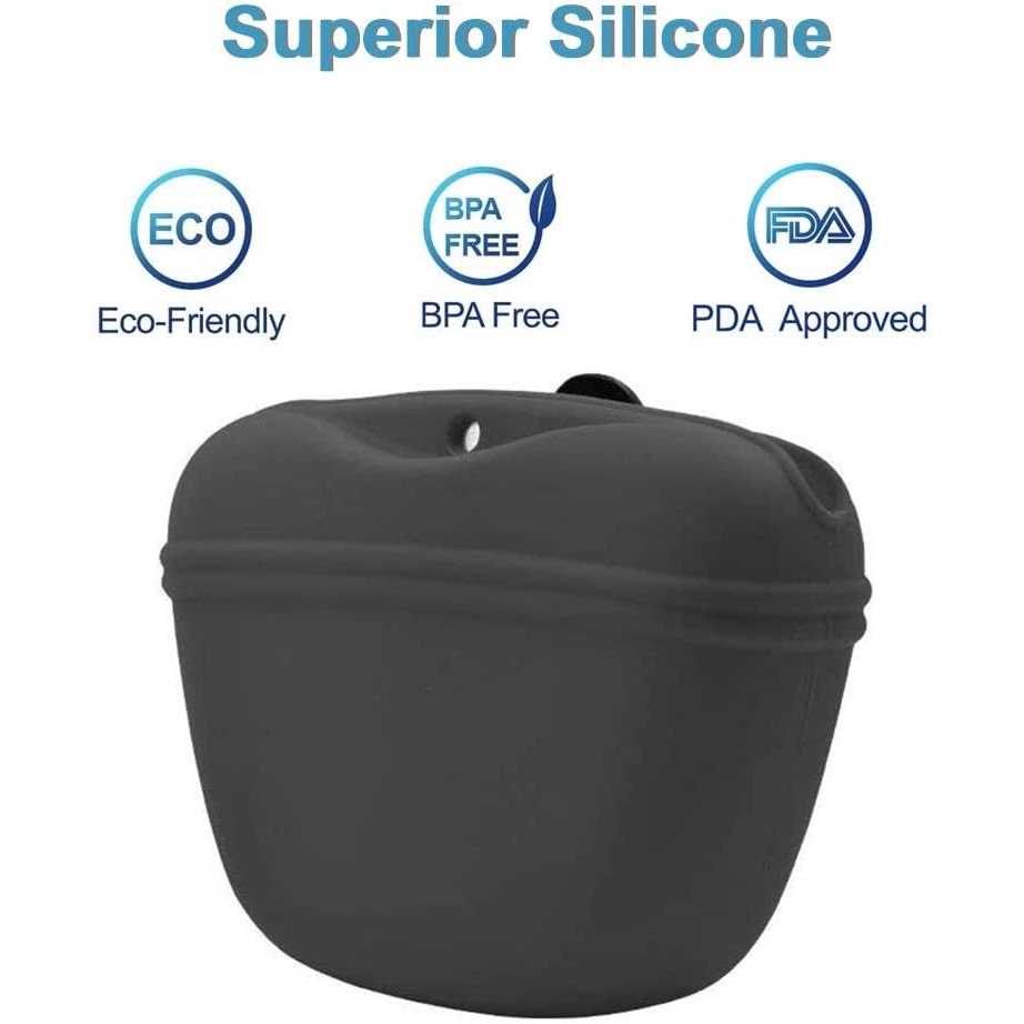 Silicone Dog Treat Pouch with Magnetic Closure and Waist Clip K71750