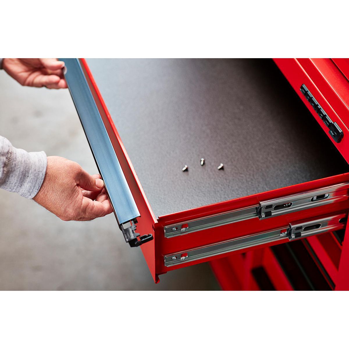 Titanium Trim Kit for Top Chest S32782